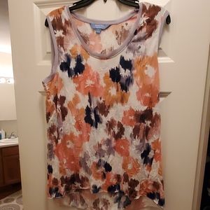 sleeveless blouse
